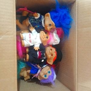 Collectible trolls